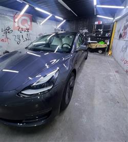 تسلا موديل 3